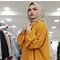 Baju Kuning Hijab Warna Apa